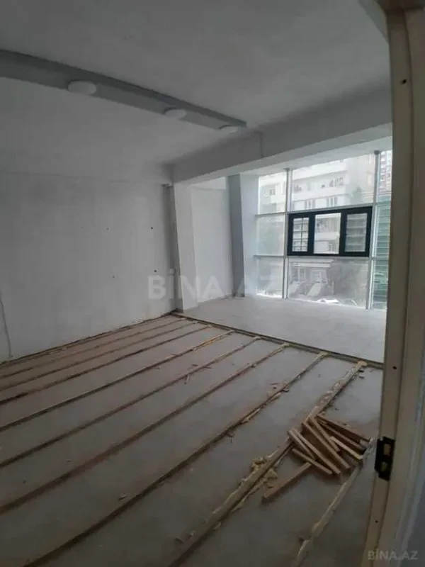 Kirayə verilir obyekt 1000 m²