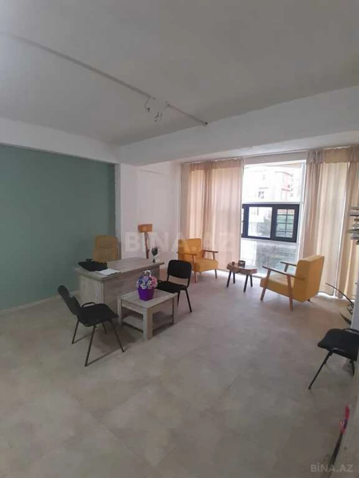 Kirayə verilir obyekt 1000 m²