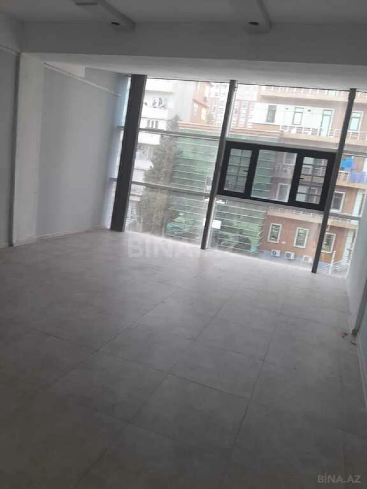 Kirayə verilir obyekt 1000 m²