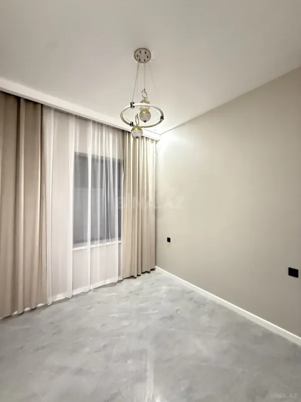 Satılır 4 otaqlı həyət evi 140 m²