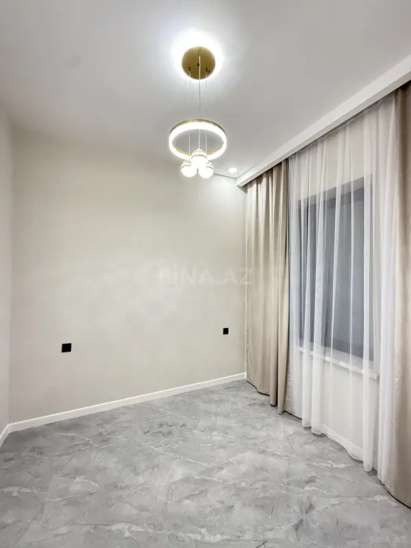 Satılır 4 otaqlı həyət evi 140 m²