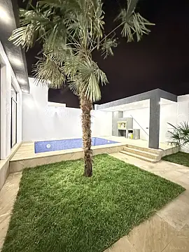 Satılır 4 otaqlı həyət evi 140 m²