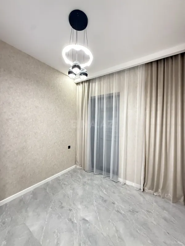 Satılır 4 otaqlı həyət evi 130 m²