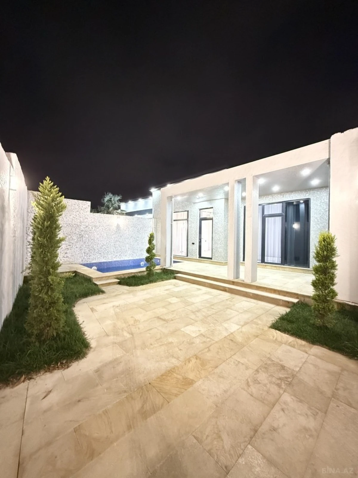 Satılır 4 otaqlı həyət evi 130 m²