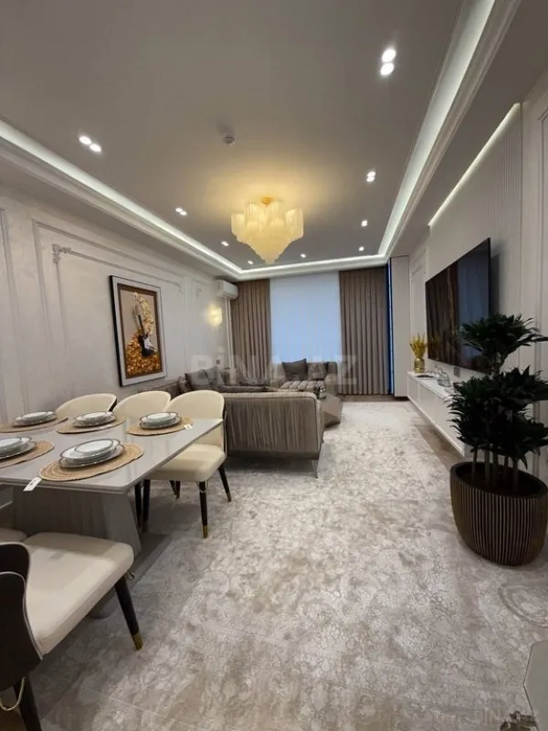 Kirayə verilir 2 otaqlı mənzil 108 m²