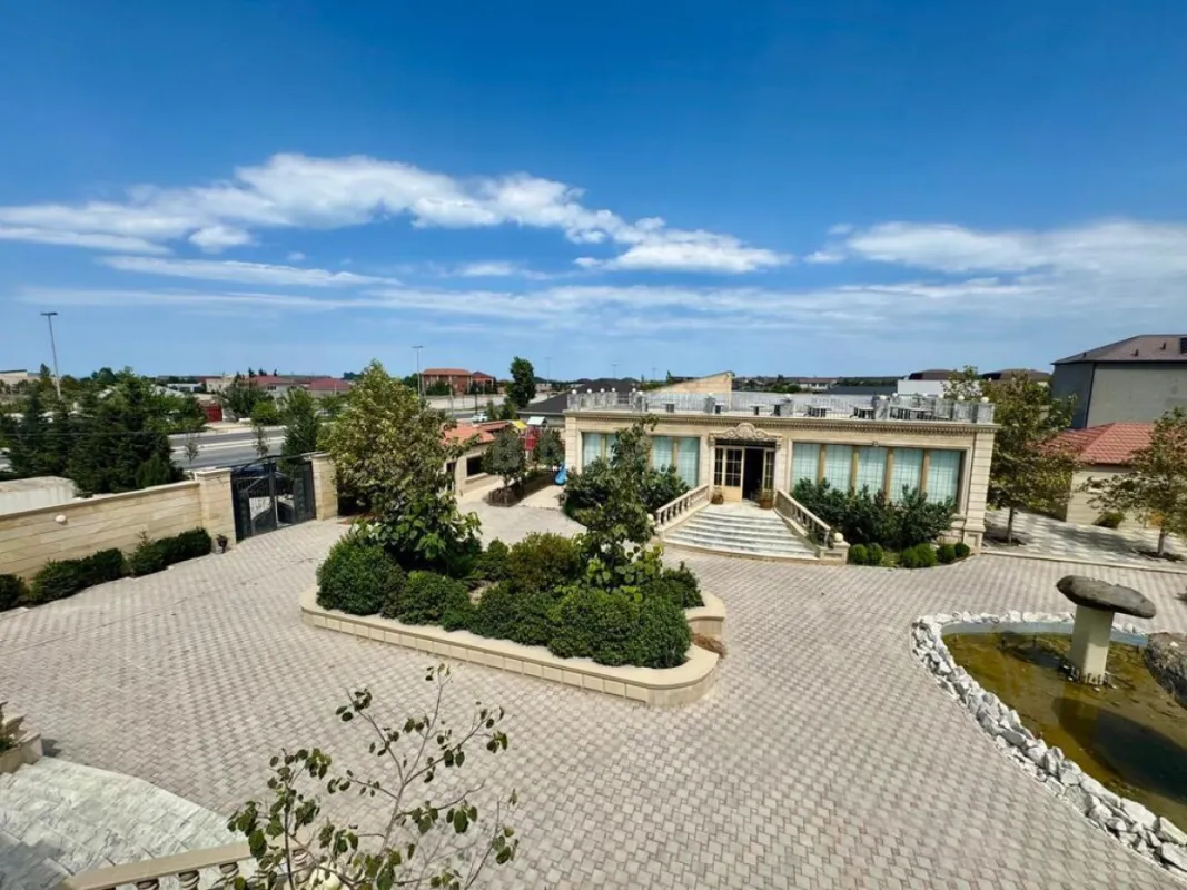 Satılır obyekt 500 m²