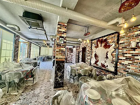 Satılır obyekt 500 m²