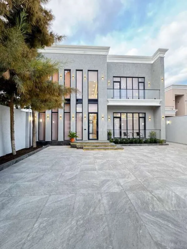 Satılır 4 otaqlı həyət evi 200 m²