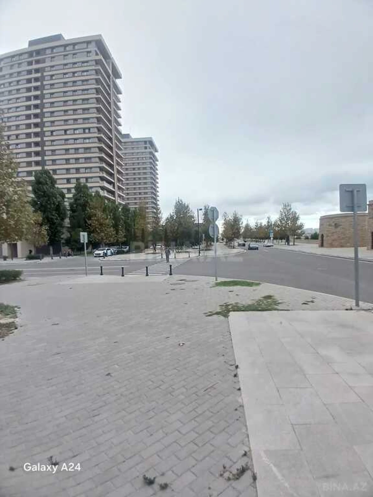 Satılır 2 otaqlı mənzil 63 m²