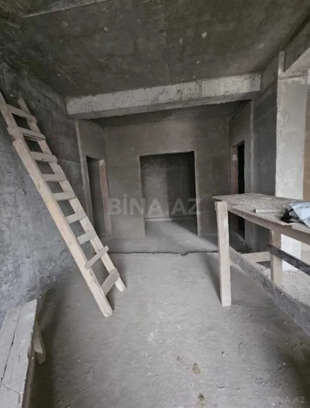 Satılır 2 otaqlı mənzil 63 m²