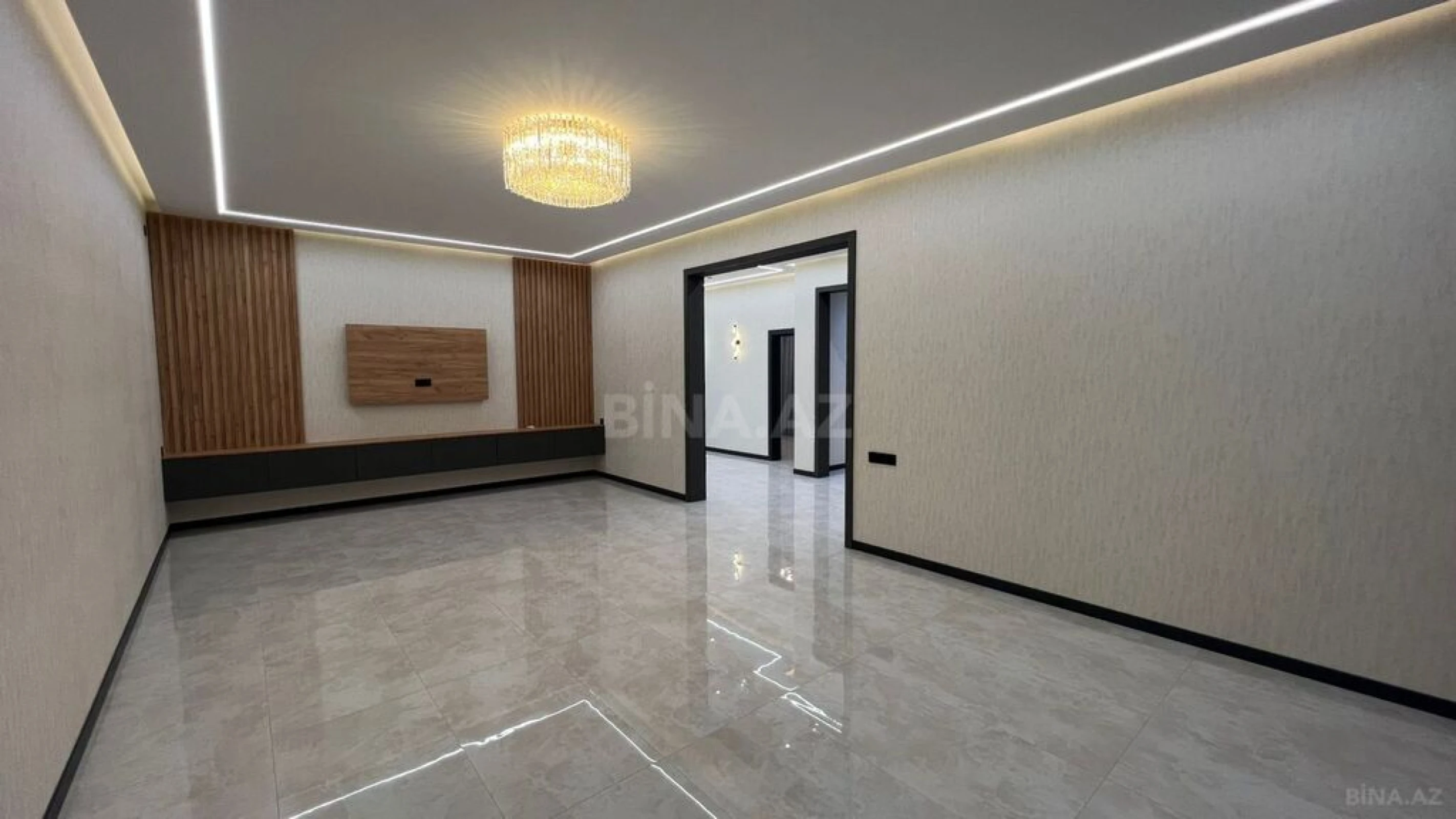 Satılır 4 otaqlı həyət evi 200 m²