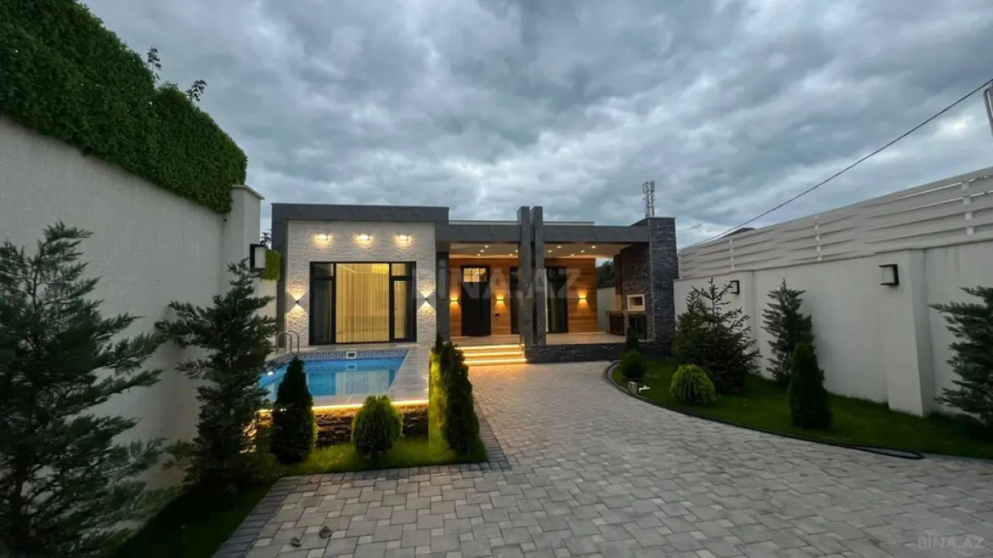 Satılır 4 otaqlı həyət evi 200 m²