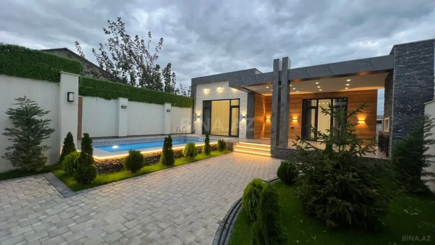 Satılır 4 otaqlı həyət evi 200 m²