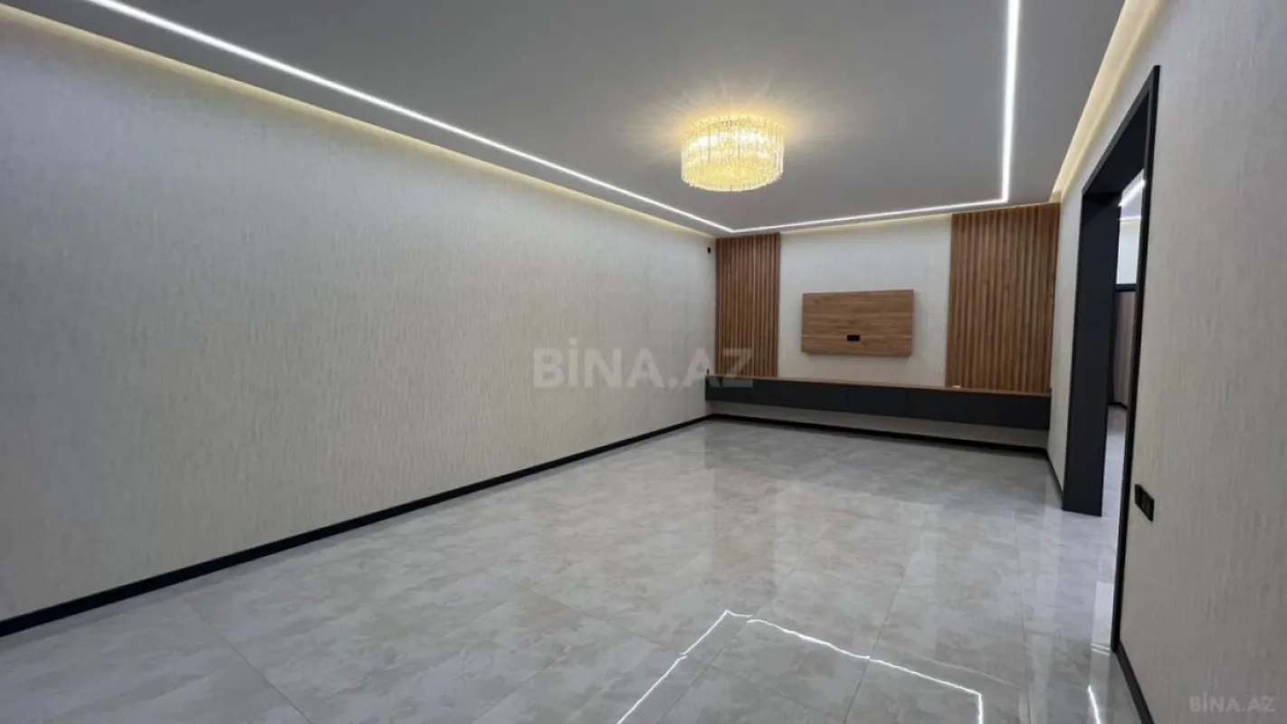 Satılır 4 otaqlı həyət evi 200 m²