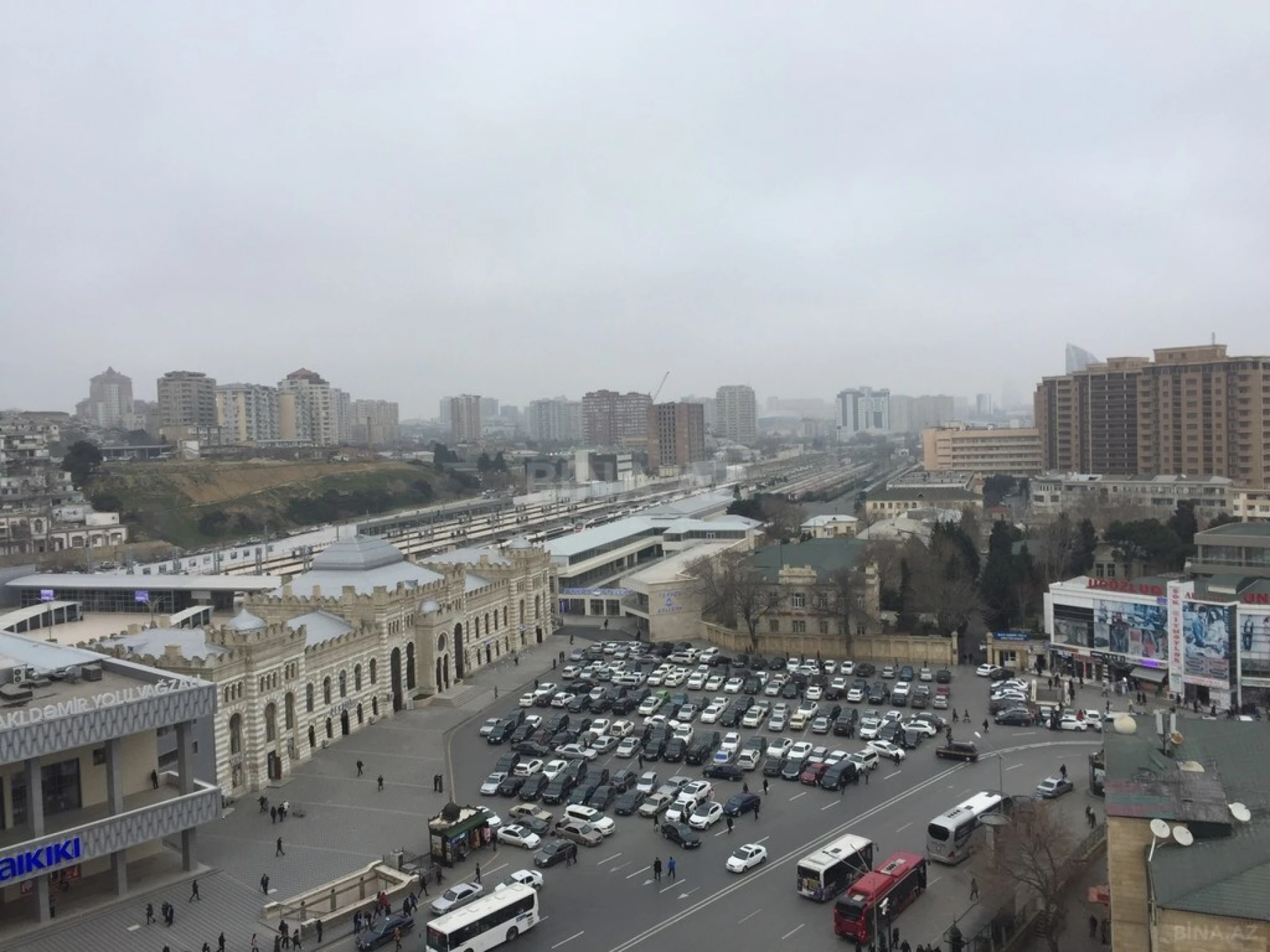 Satılır 2 otaqlı mənzil 95 m²