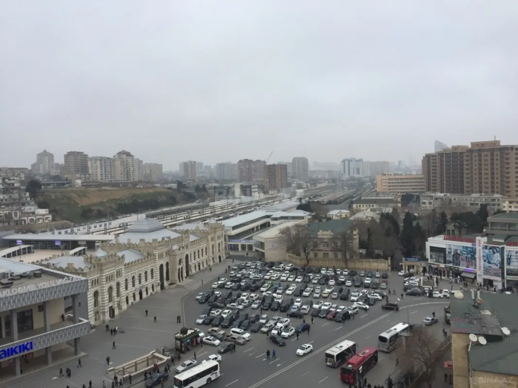 Satılır 2 otaqlı mənzil 95 m²