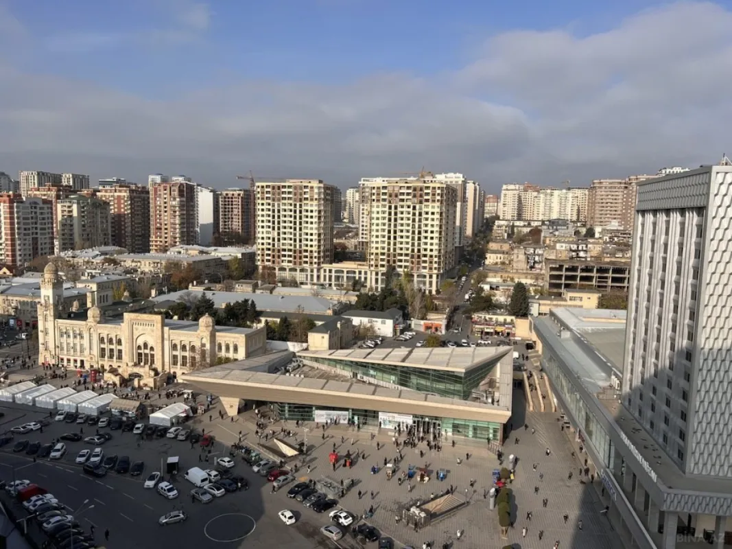 Satılır 2 otaqlı mənzil 95 m²