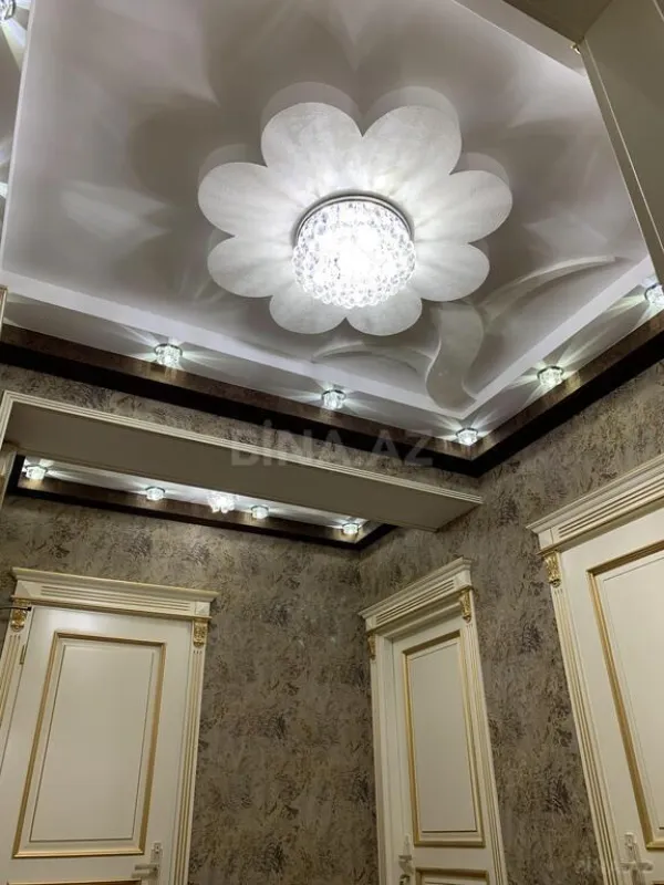 Kirayə verilir 2 otaqlı mənzil 75 m²