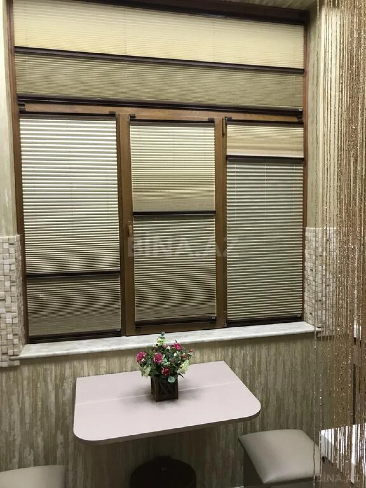 Kirayə verilir 2 otaqlı mənzil 75 m²