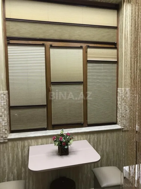 Kirayə verilir 2 otaqlı mənzil 75 m²