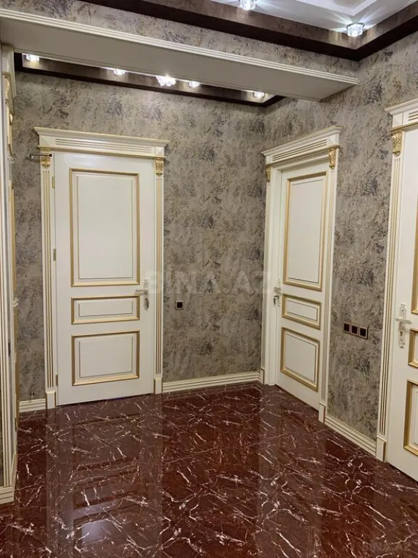 Kirayə verilir 2 otaqlı mənzil 75 m²