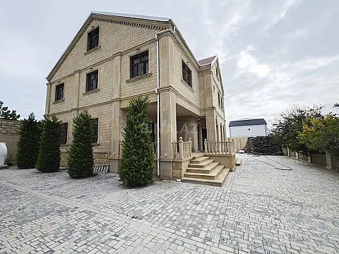 Satılır 8 otaqlı həyət evi 380 m² — Bakı, Mərdəkan 8 otaq 380.00 m²