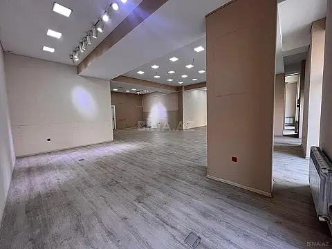 Satılır obyekt 180 m²
