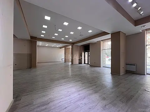 Satılır obyekt 180 m² — Bakı, Nərimanov 180.00 m²
