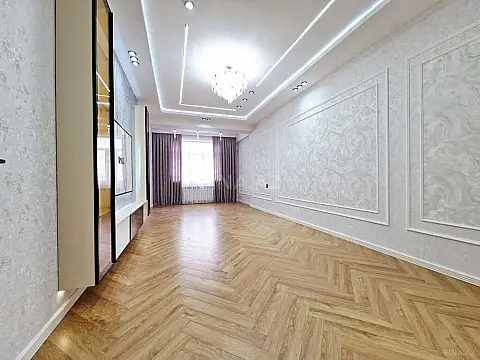 Satılır 3 otaqlı mənzil 141 m² — Bakı, Qaraçuxur 3 otaq 141.00 m²