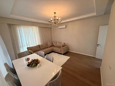 Satılır 3 otaqlı mənzil 83 m²