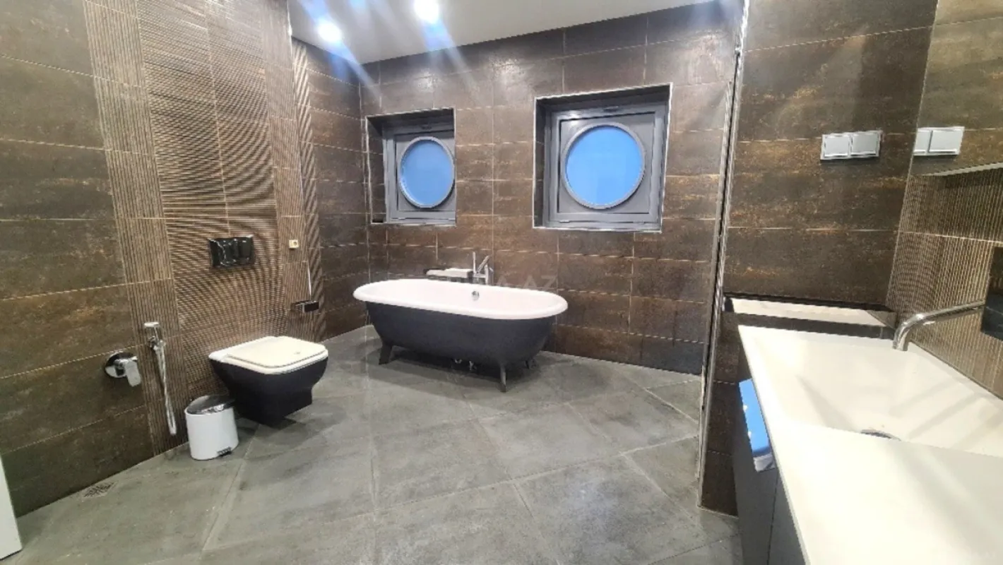 Kirayə verilir 4 otaqlı mənzil 320 m²