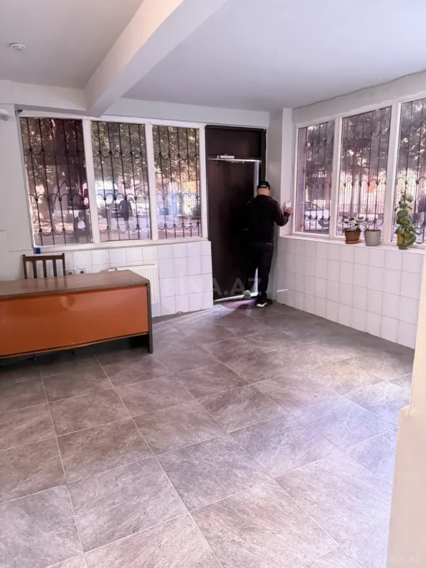 Satılır 3 otaqlı mənzil 110 m²