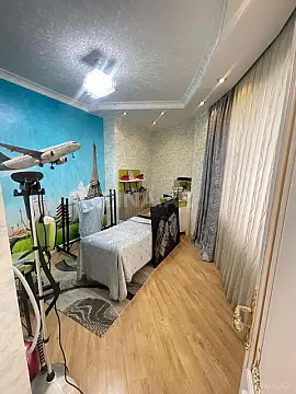 Kirayə verilir 4 otaqlı mənzil 180 m²