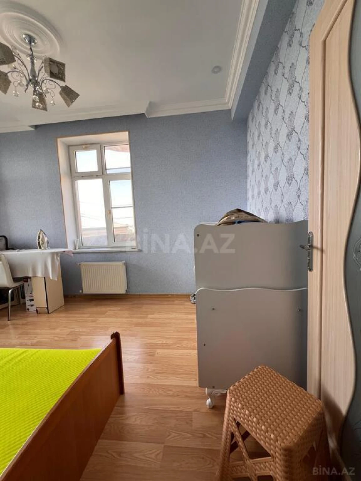 Satılır 3 otaqlı mənzil 110 m²