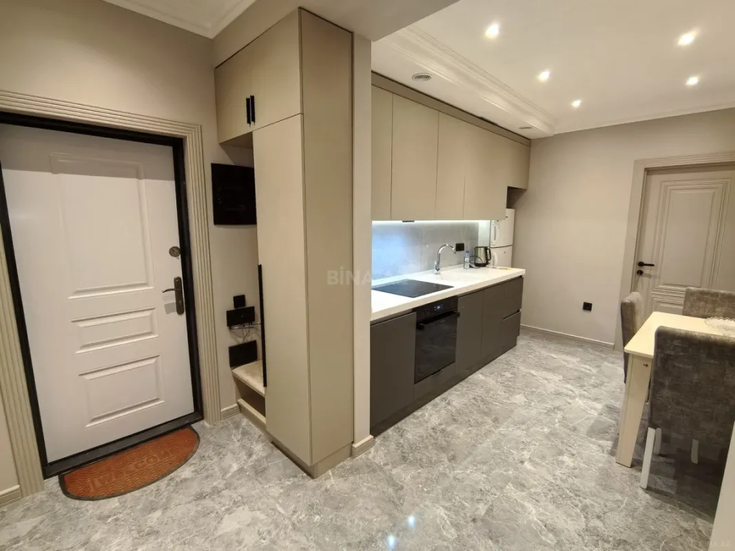 Kirayə verilir 2 otaqlı mənzil 72 m²