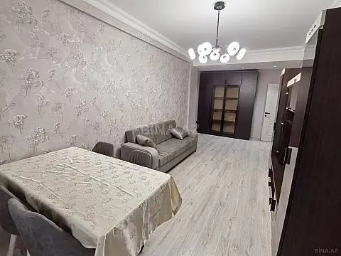 Kirayə verilir 2 otaqlı mənzil 72 m²