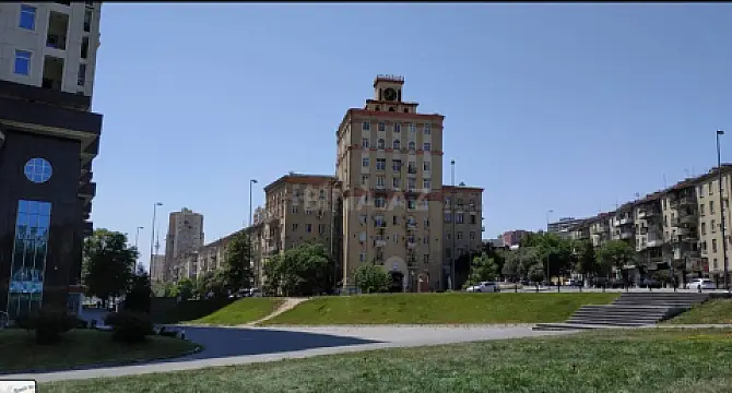 Satılır 3 otaqlı mənzil 70.5 m²