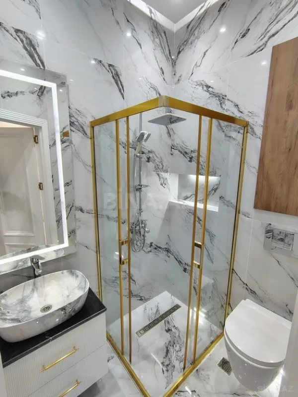 Satılır 2 otaqlı mənzil 68 m²