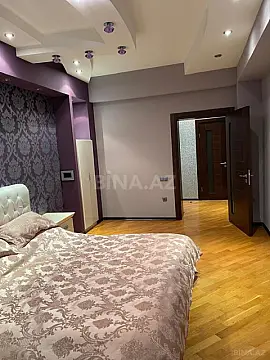 Satılır 3 otaqlı mənzil 157 m²