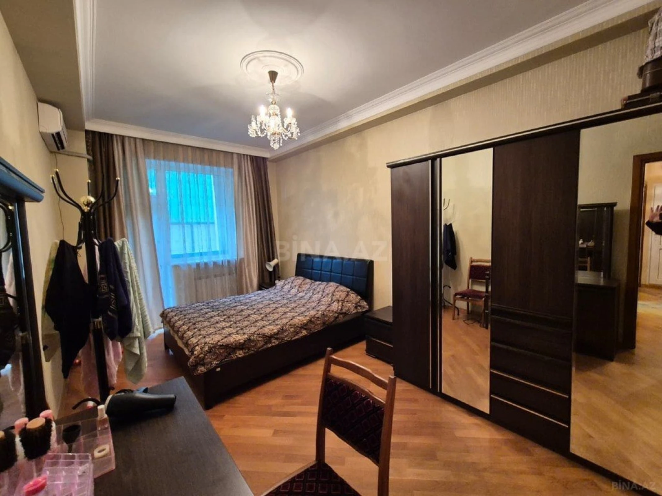 Satılır 3 otaqlı mənzil 83 m²