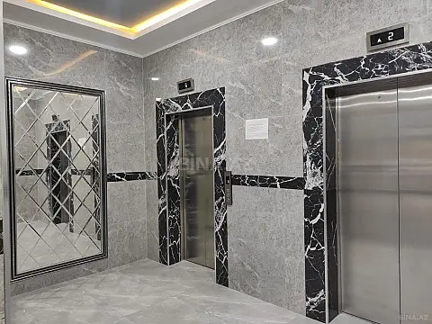 Satılır 3 otaqlı mənzil 115 m²