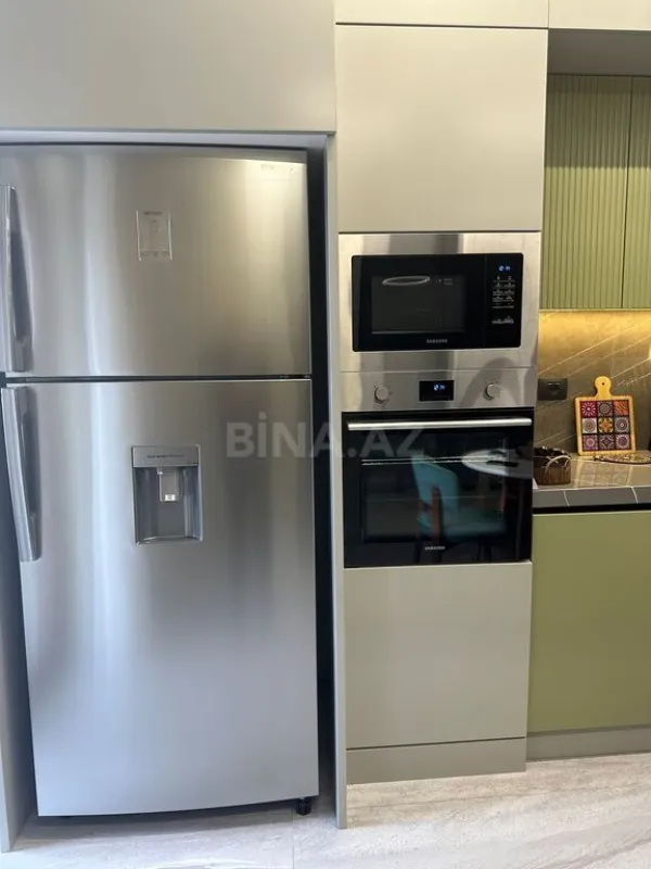 Kirayə verilir 2 otaqlı mənzil 80 m²