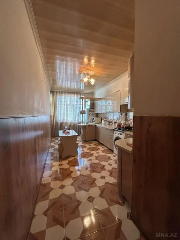 Satılır 3 otaqlı mənzil 116 m²