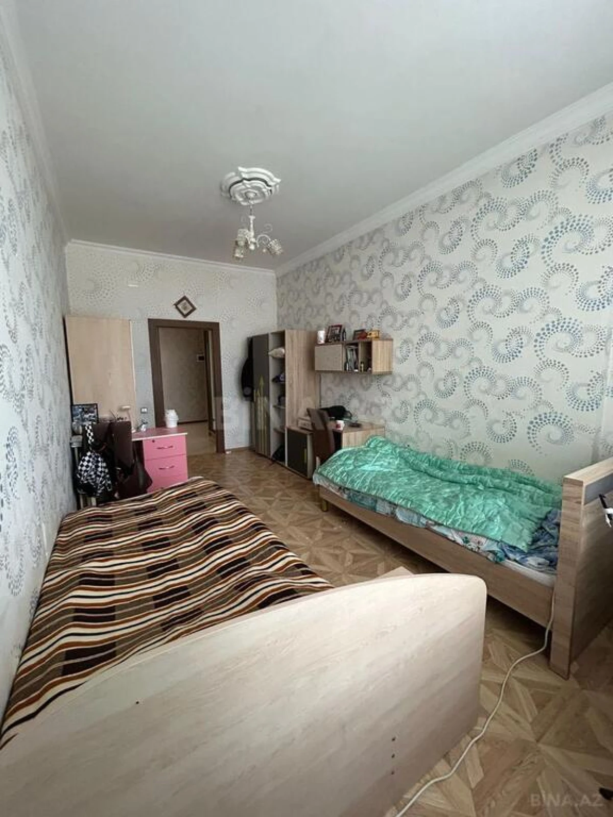 Satılır 3 otaqlı mənzil 116 m²