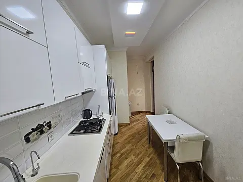 Kirayə verilir 3 otaqlı mənzil 93 m²