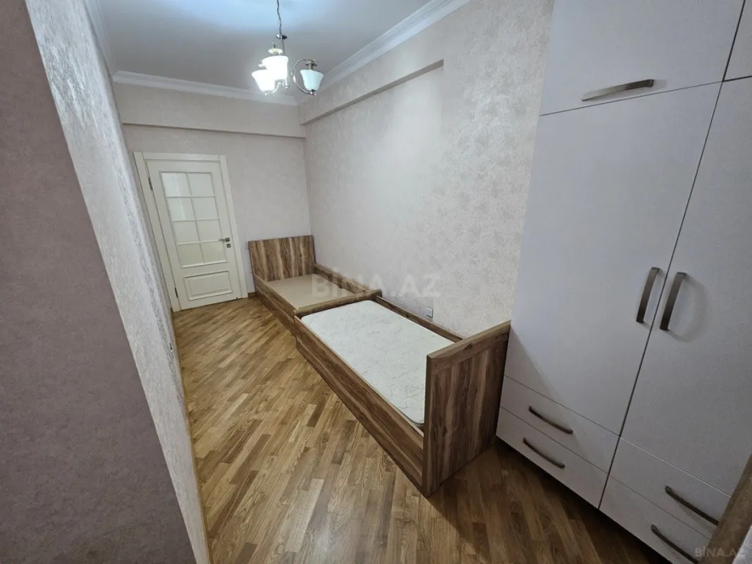 Kirayə verilir 3 otaqlı mənzil 93 m²