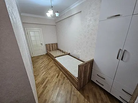 Kirayə verilir 3 otaqlı mənzil 93 m²