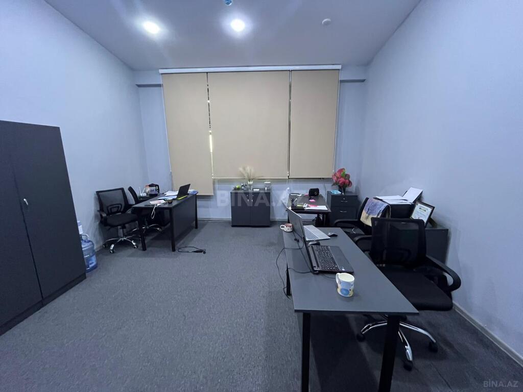 Kirayə verilir 3 otaqlı ofis 70 m²