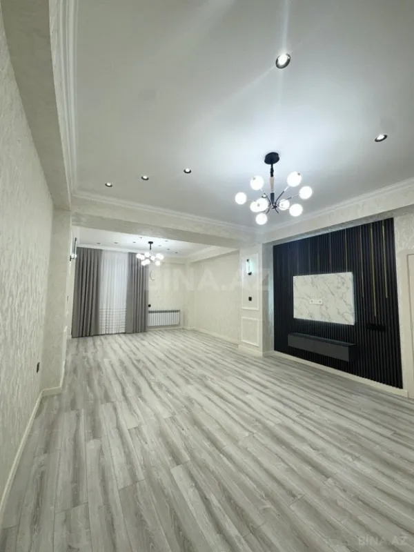 Satılır 3 otaqlı mənzil 145 m²