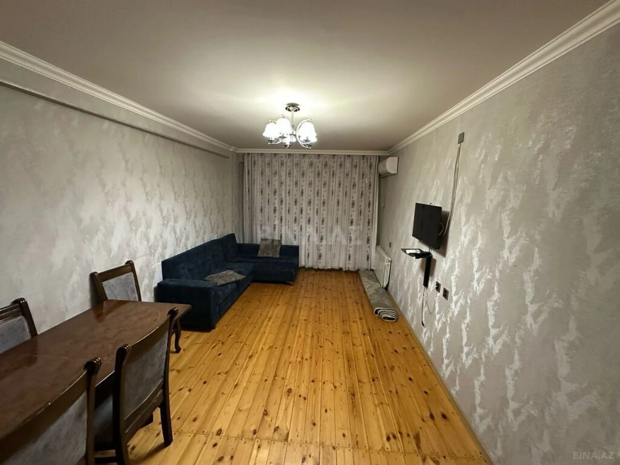 Kirayə verilir 2 otaqlı mənzil 60 m²